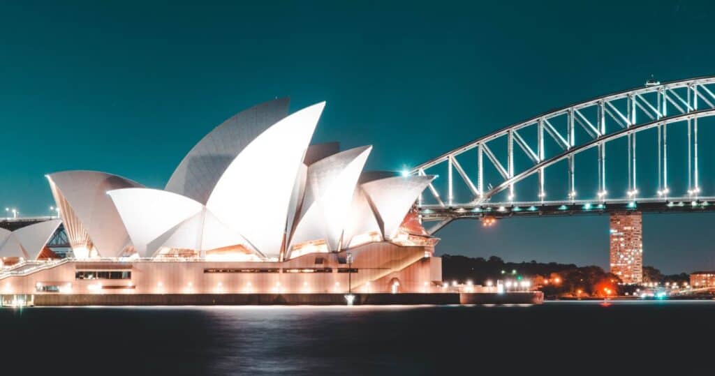 Australia Tax Guide 2026: Income Tax, CGT, Superannuation and Residency Explained