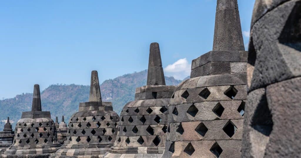 Indonesia Tax Guide 2026: Progressive Rates, the Expat Territorial Regime and Residency Explained